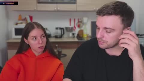 Julia and Mira online show from 30, 1, 2025