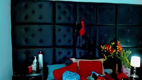 iisalombardi online show from 22, 5, 2026