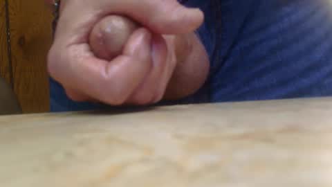 Snapshot of ijerkcum4u chatting on 5, 2, 2026 hard4u online show from 5, 2, 2026