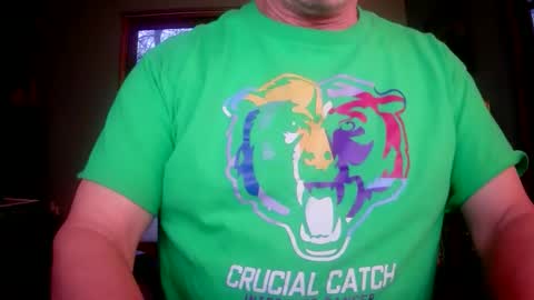 Snapshot of il_undercover chatting on 3, 3, 2026 il_undercover online show from 3, 3, 2026