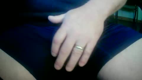 Snapshot of il_undercover chatting on 4, 3, 2026 il_undercover online show from 4, 3, 2026