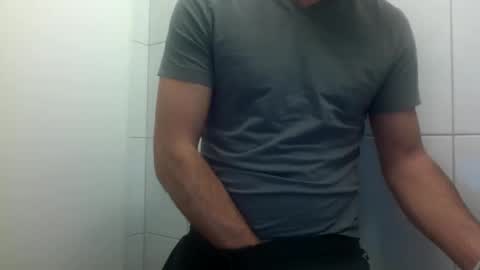 Snapshot of ilcaponero chatting on 21, 4, 2026 ilcaponero online show from 21, 4, 2026