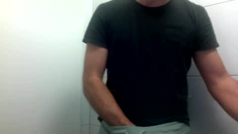 Snapshot of ilcaponero chatting on 26, 4, 2026 ilcaponero online show from 26, 4, 2026