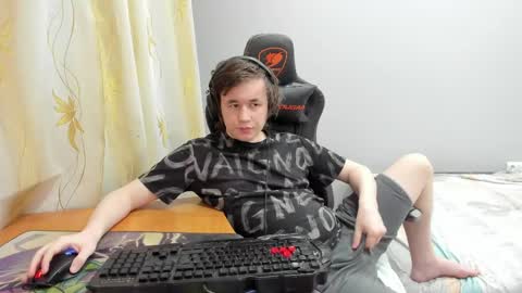 iliaskris online show from 15, 4, 2026