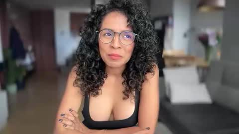 Kloe online show from 12, 11, 2025