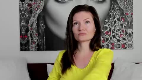 Snapshot of illegalbeauty87 chatting on 12, 6, 2026 Ingrid or more easier...Miss GoDDess Mistress online show from 12, 6, 2026