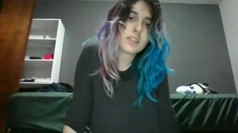 Snapshot of illlypad_lilac chatting on 9, 4, 2026 Lilly online show from 9, 4, 2026