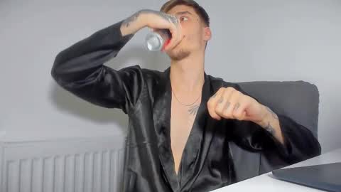 D-Illusion online show from 18, 11, 2025