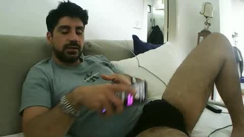 Snapshot of ilmangj90 chatting on 5, 5, 2026 ilmangj90 online show from 5, 5, 2026