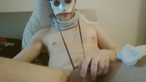 iluvhottenns online show from 28, 2, 2025