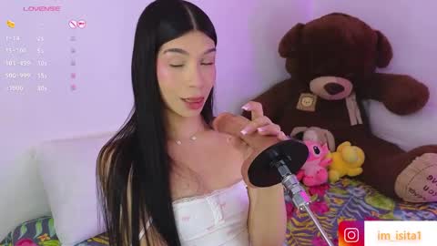 Snapshot of im__isabella chatting on 5, 5, 2026 Isa Vasquez online show from 5, 5, 2026