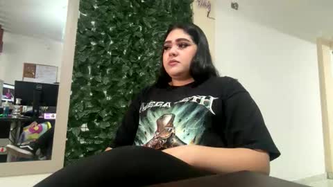 Snapshot of im_bunny__ chatting on 8, 5, 2026 im_bunny__ online show from 8, 5, 2026