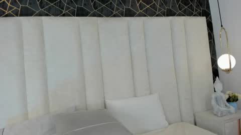 DAHLIA online show from 9, 11, 2025