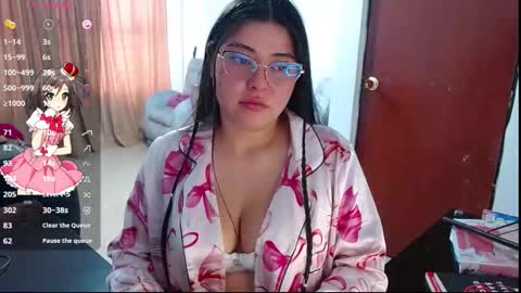 Snapshot of im_hanna_x2 chatting on 15, 10, 2025 Hanna online show from 15, 10, 2025