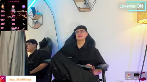 Snapshot of im_juaniito chatting on 4, 10, 2025 40 OFF TODAY online show from 4, 10, 2025