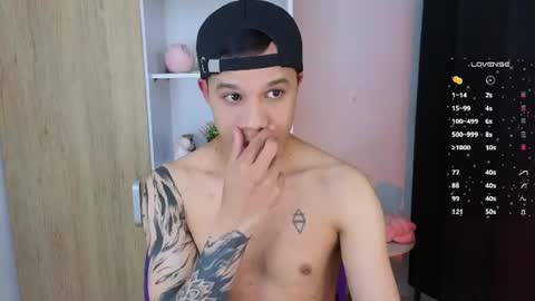 Snapshot of im_marco chatting on 18, 6, 2026 Marco online show from 18, 6, 2026