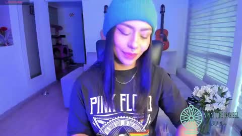 im_mariana online show from 8, 4, 2026