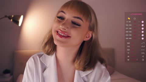 Snapshot of im_not_shy chatting on 8, 2, 2025 Katrina online show from 8, 2, 2025