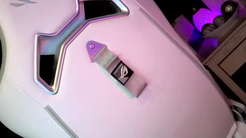 Candy Moore online show from 6, 1, 2026