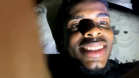 Snapshot of imaking01 chatting on 8, 12, 2024 imaking01 online show from 8, 12, 2024