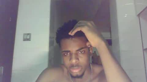 Snapshot of imaking01 chatting on 14, 9, 2025 imaking01 online show from 14, 9, 2025