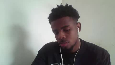 Snapshot of imaking01 chatting on 22, 9, 2025 imaking01 online show from 22, 9, 2025