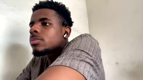 Snapshot of imaking01 chatting on 30, 9, 2025 imaking01 online show from 30, 9, 2025