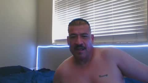 Snapshot of imbackmandosuknw chatting on 23, 12, 2024 imbackmandosuknw online show from 23, 12, 2024