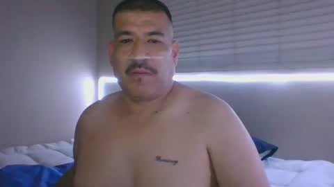 Snapshot of imbackmandosuknw chatting on 11, 3, 2025 imbackmandosuknw online show from 11, 3, 2025