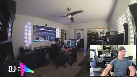 DJ Azra online show from 3, 2, 2026