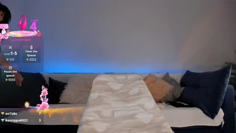 Kayla online show from 4, 3, 2026