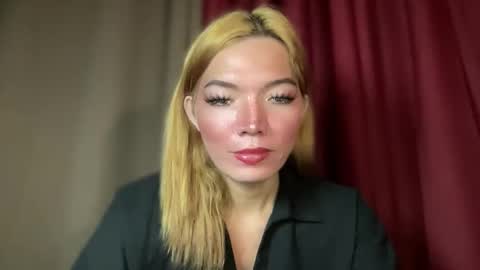 Mika online show from 12, 2, 2026