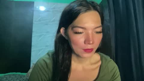 Snapshot of imjustasluttyintownxxx chatting on 6, 5, 2026 Mika online show from 6, 5, 2026