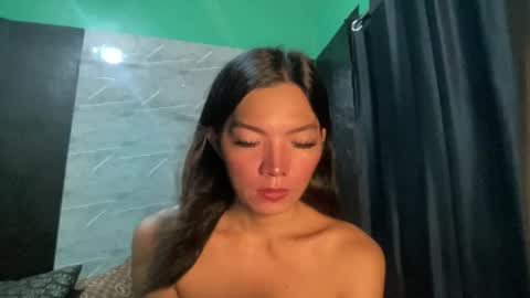 Snapshot of imjustasluttyintownxxx chatting on 7, 5, 2026 Mika online show from 7, 5, 2026