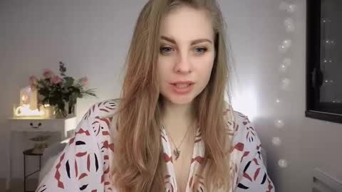 ImKeira online show from 15, 2, 2025