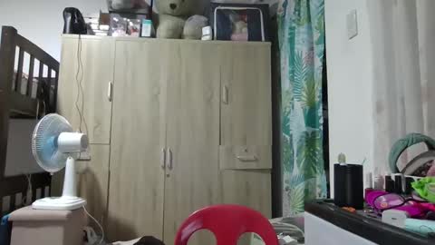 Snapshot of immaculate02 chatting on 12, 12, 2024 Immaculate02 online show from 12, 12, 2024