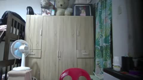 Snapshot of immaculate02 chatting on 5, 1, 2025 Immaculate02 online show from 5, 1, 2025