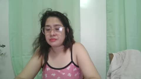 Snapshot of immaculate02 chatting on 13, 5, 2026 Immaculate02 online show from 13, 5, 2026