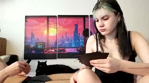 Sam and Jen online show from 18, 10, 2025