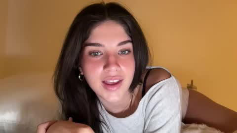 Snapshot of imrubyy chatting on 13, 11, 2025 RUBYY 3 online show from 13, 11, 2025