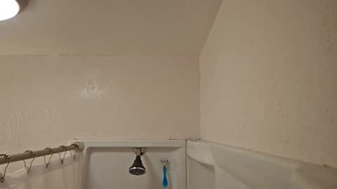 Snapshot of imthomas_ chatting on 3, 10, 2025 imthomas_ online show from 3, 10, 2025