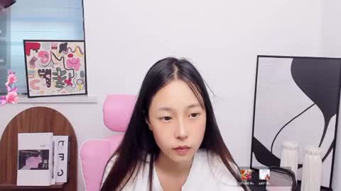 Snapshot of inadaphne chatting on 31, 7, 2026 Ina online show from 31, 7, 2026