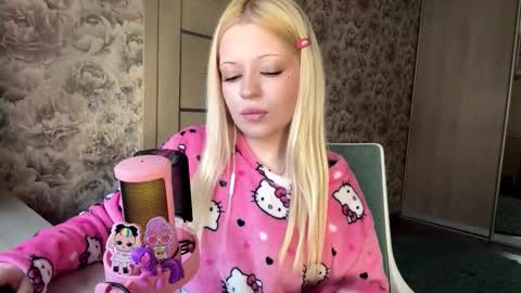 Lola online show from 28, 3, 2026