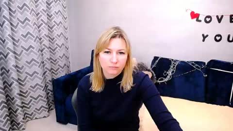 Snapshot of incredible_ariela chatting on 1, 5, 2026 incredible_ariela online show from 1, 5, 2026