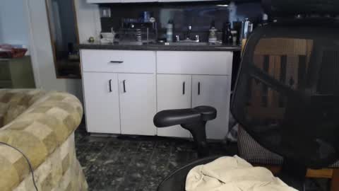 Mark online show from 17, 2, 2025