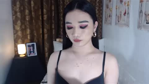 indestructabletrixie online show from 9, 1, 2025