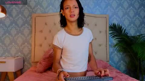 Snapshot of indi_rave chatting on 14, 1, 2026 INDI online show from 14, 1, 2026