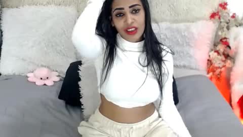 Jazmin online show from 16, 5, 2026