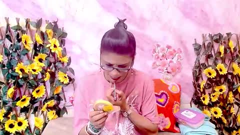 Snapshot of indianallure chatting on 22, 12, 2025 Femiez online show from 22, 12, 2025