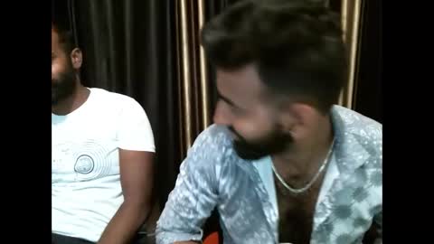 Snapshot of indianh chatting on 4, 2, 2025 indian hairy online show from 4, 2, 2025